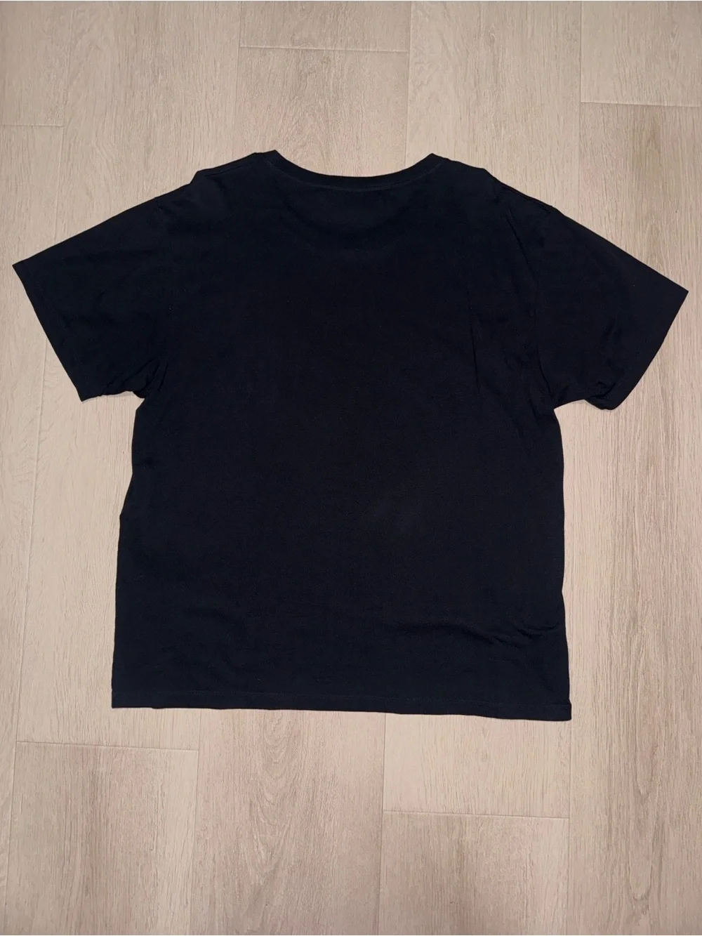Gucci Black Short Sleeve T-Shirt with Red and White Graphic Made in Italy